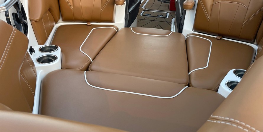 Malibu Wakesetter 25 LSV