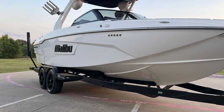 Malibu Wakesetter 25 LSV