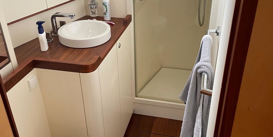 Nordia 100’ Traditional Cruiser