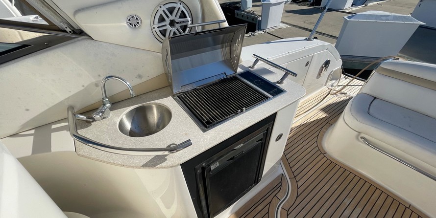 Sea Ray 350 Sundancer