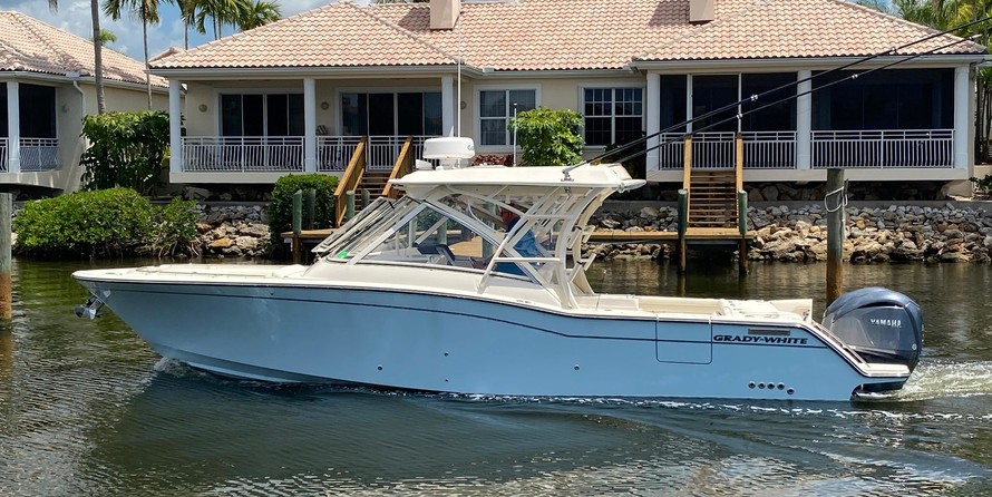 Grady-White Freedom 325