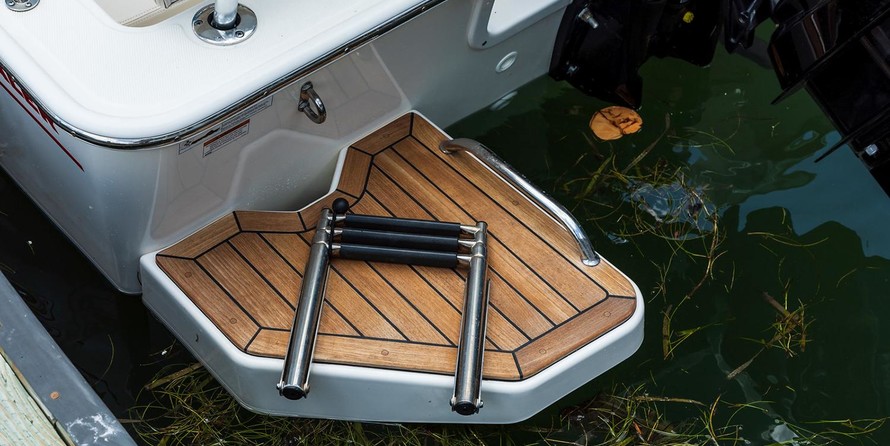 Boston Whaler 190 Montauk