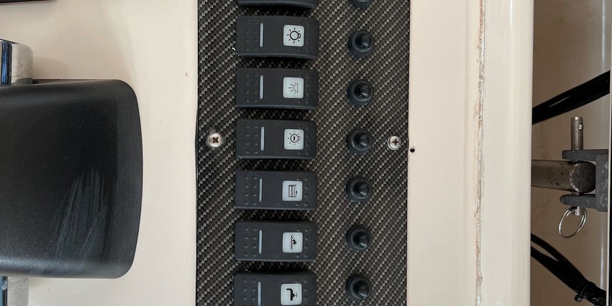 Grady-White Canyon 306