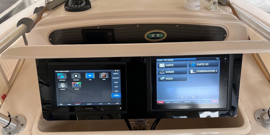 Grady-White Canyon 306