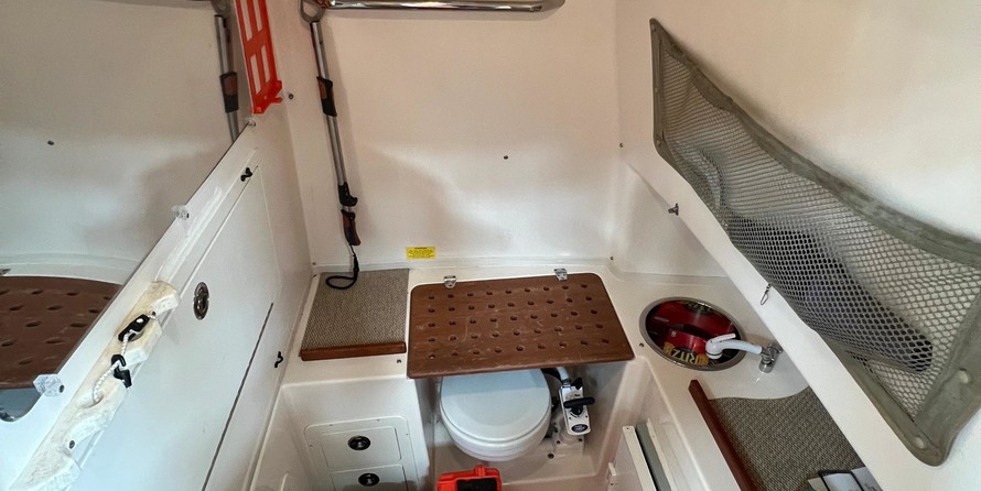 Grady-White Canyon 306