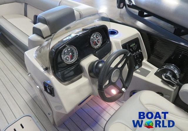 Princecraft Quorum 23 XT