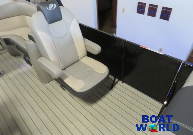 Princecraft Quorum 23 XT