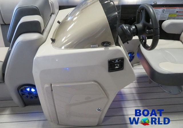 Princecraft Quorum 23 XT