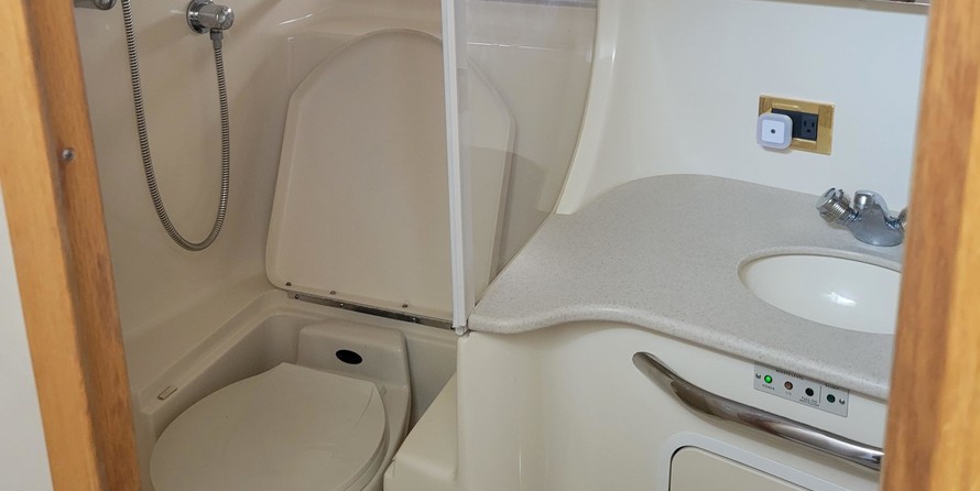 Sea ray 450 express bridge