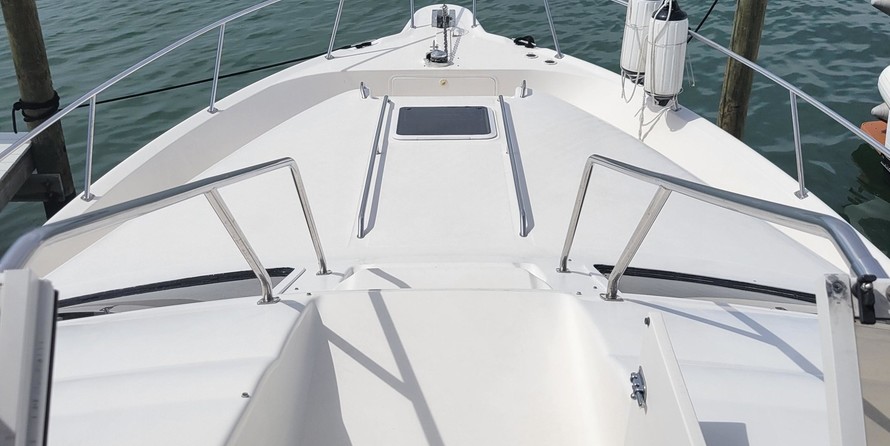 Sea ray 450 express bridge