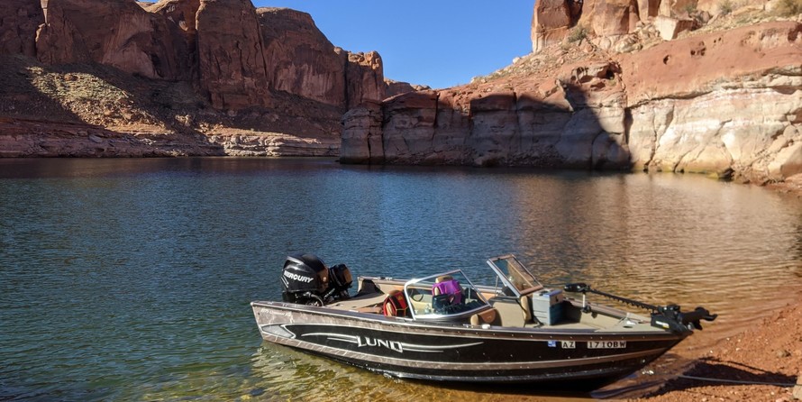 Lund Boats 1875 Crossover XS