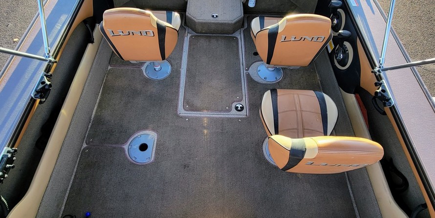 Lund Boats 1875 Crossover XS