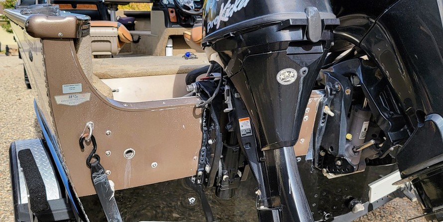 Lund Boats 1875 Crossover XS