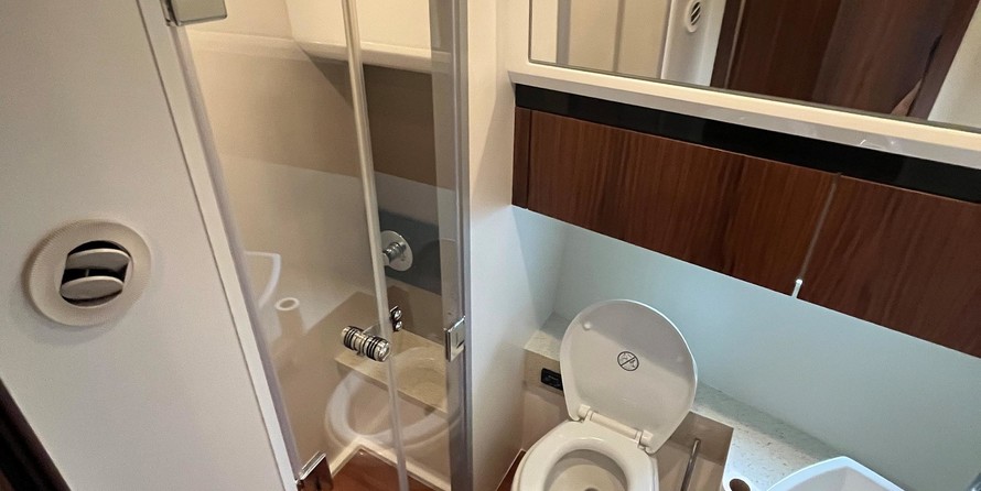 Fairline 42 Squadron