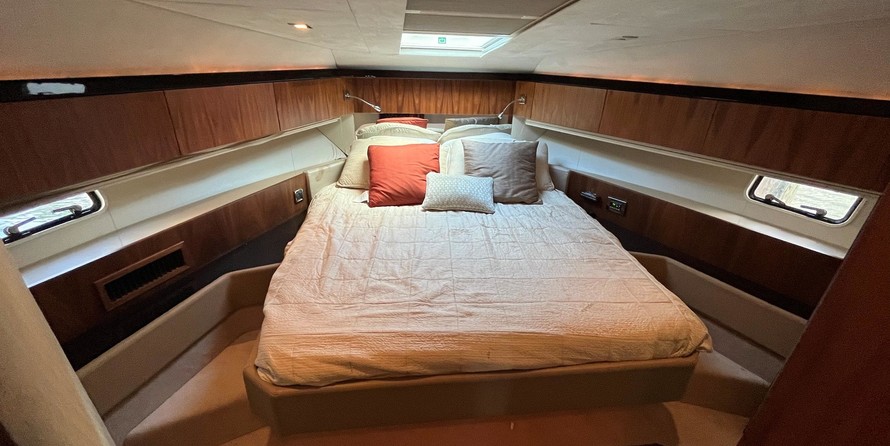 Fairline 42 Squadron