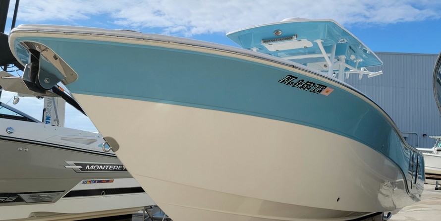 288 Sea Fox Commander