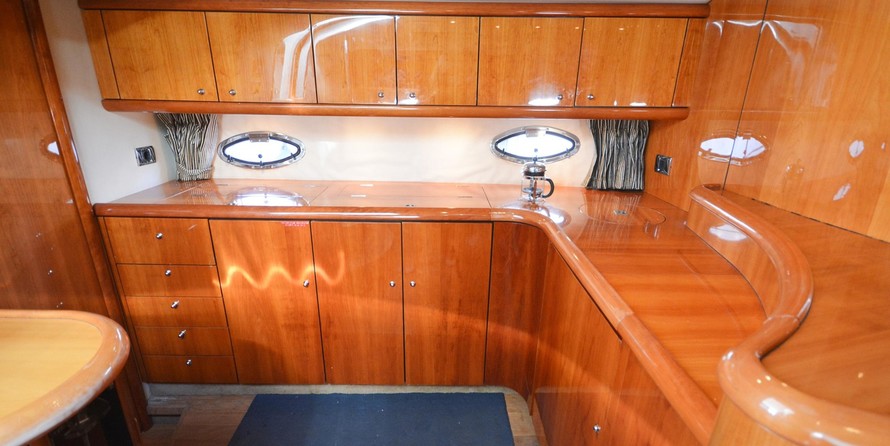 Sunseeker Camargue 50