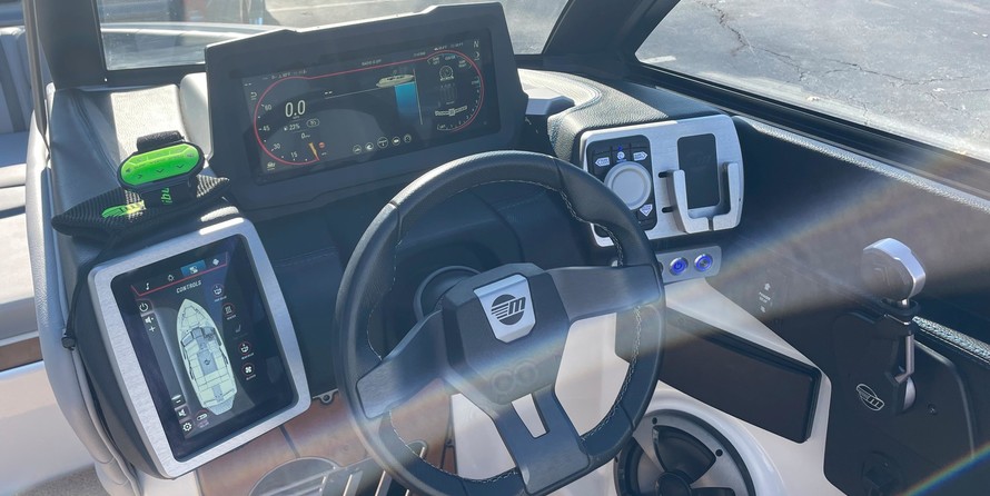 Malibu Wakesetter 23 LSV