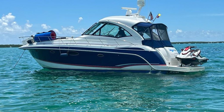 Formula 45 Yacht