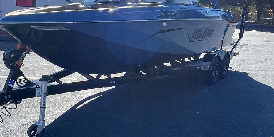 Malibu Wakesetter 23 LSV