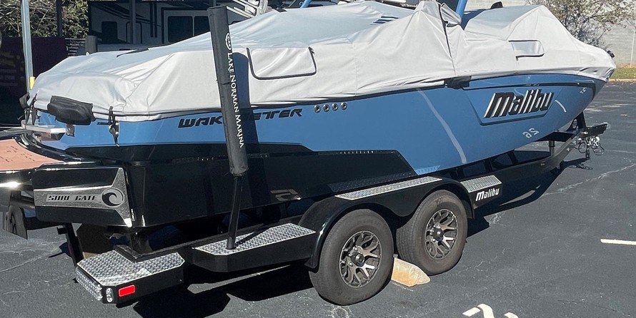 Malibu Wakesetter 23 LSV