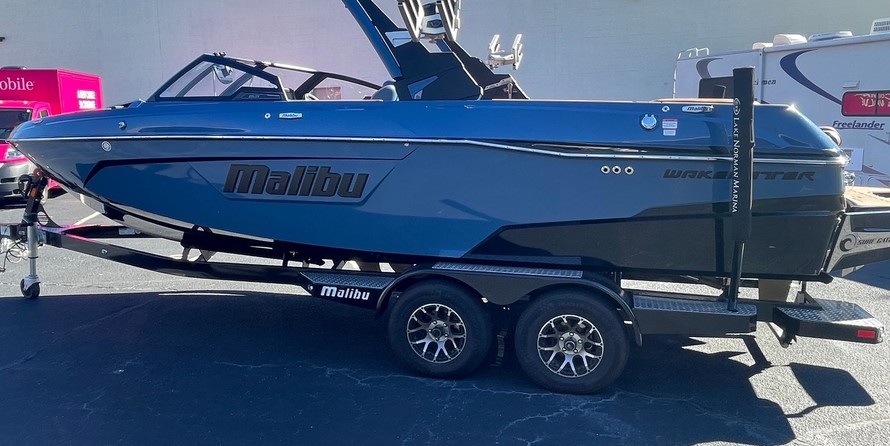 Malibu Wakesetter 23 LSV