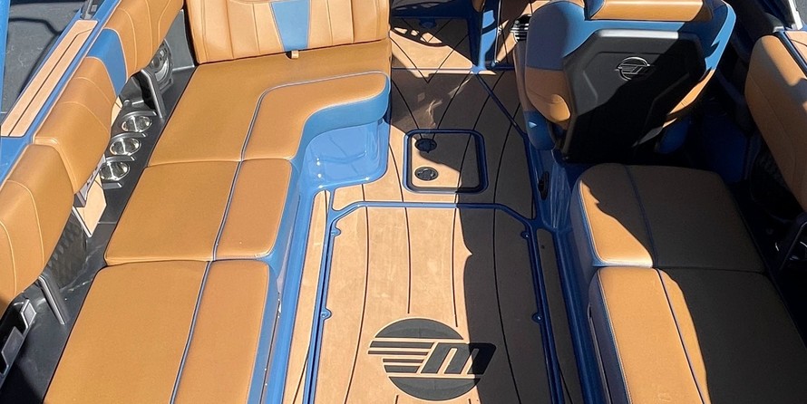 Malibu Wakesetter 23 LSV