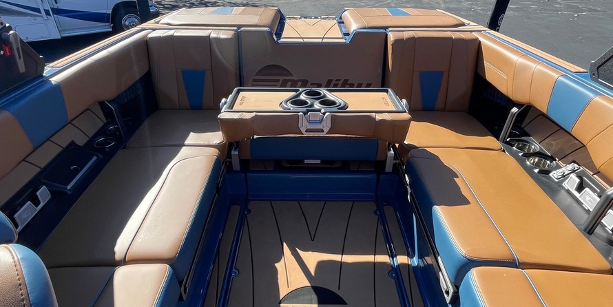Malibu Wakesetter 23 LSV