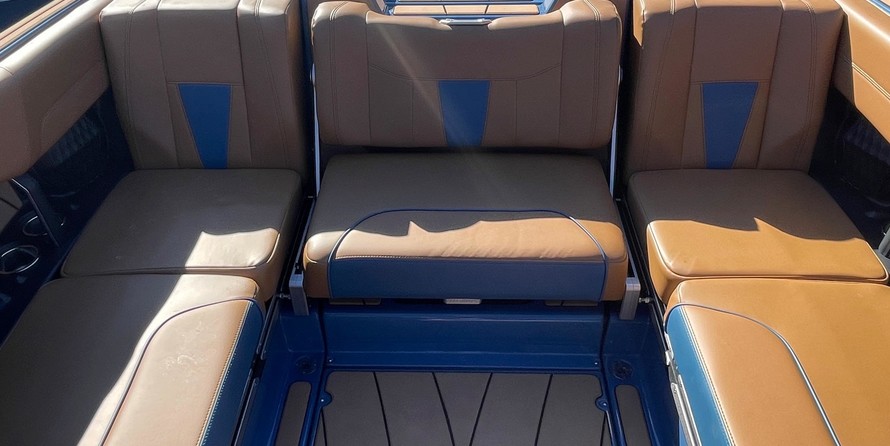 Malibu Wakesetter 23 LSV
