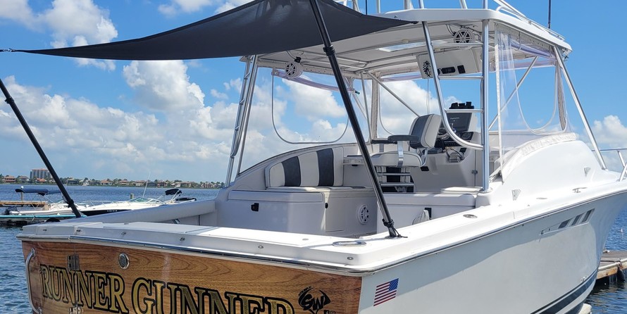 Luhrs 290 open