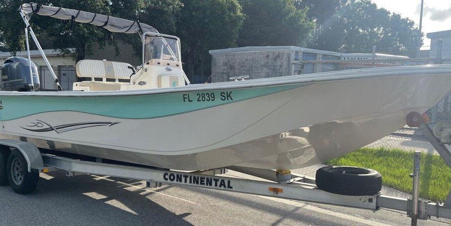 Carolina skiff 218 dlv