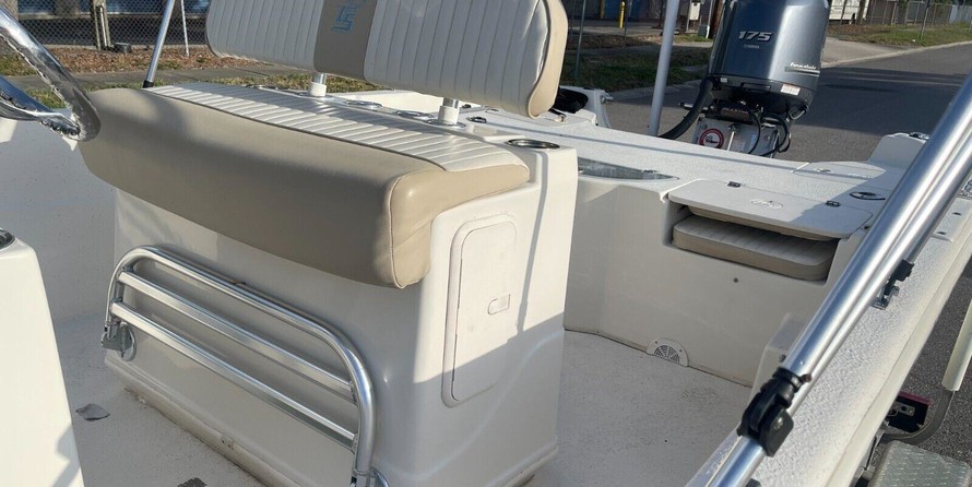Carolina skiff 218 dlv