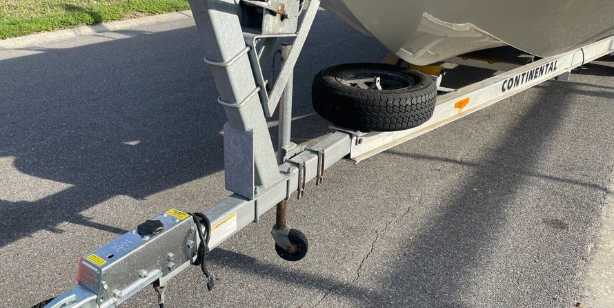 Carolina skiff 218 dlv