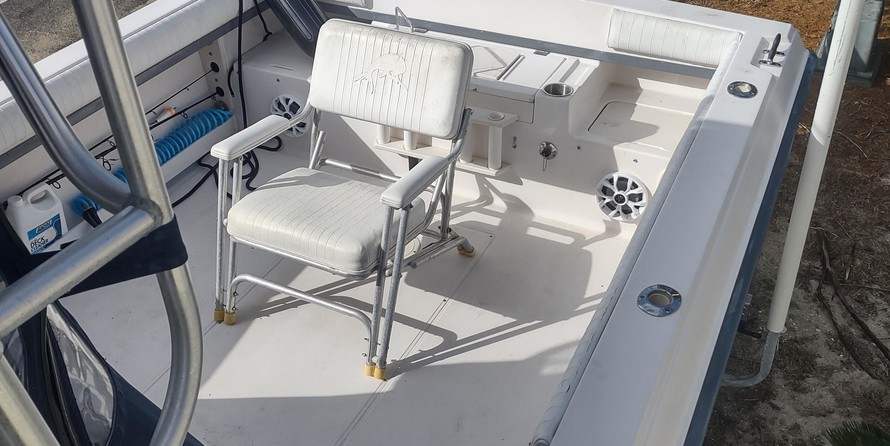 Grady-White Seafarer 228