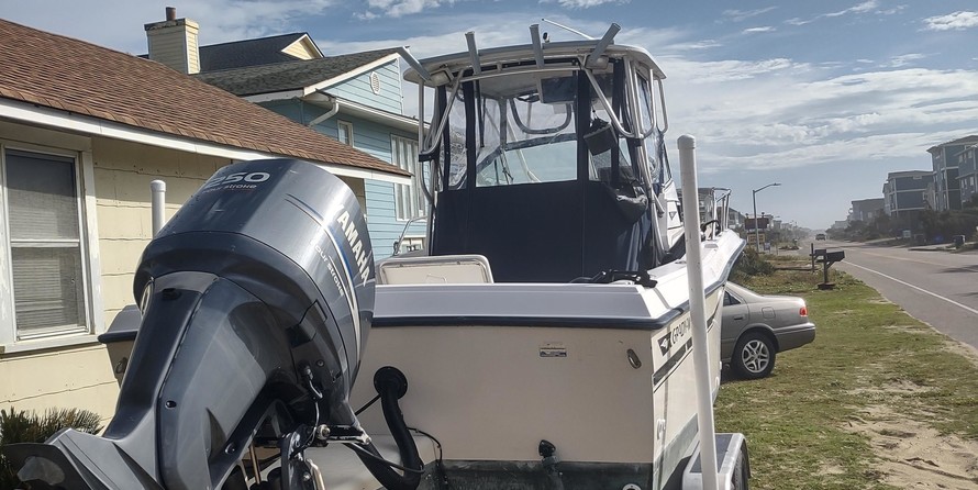 Grady-White Seafarer 228