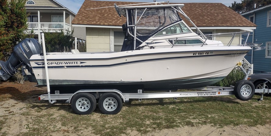 Grady-White Seafarer 228