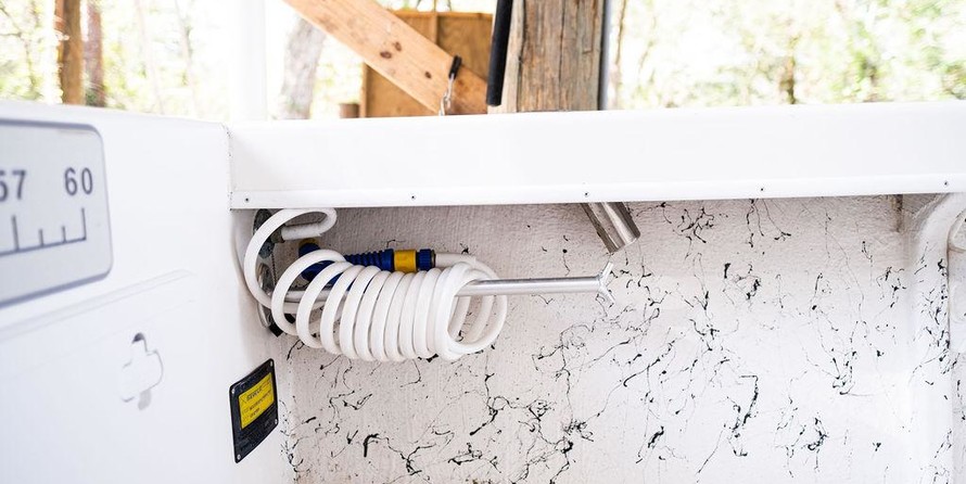 Intrepid 26 center console