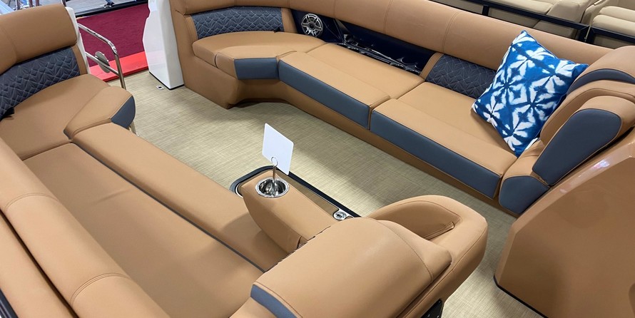 Premier Pontoons Grand Isle 250