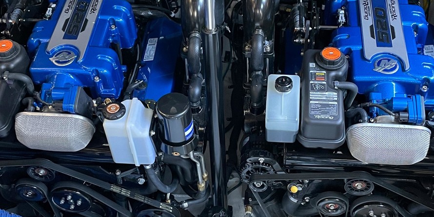 Cruisers Yachts 42 Cantius