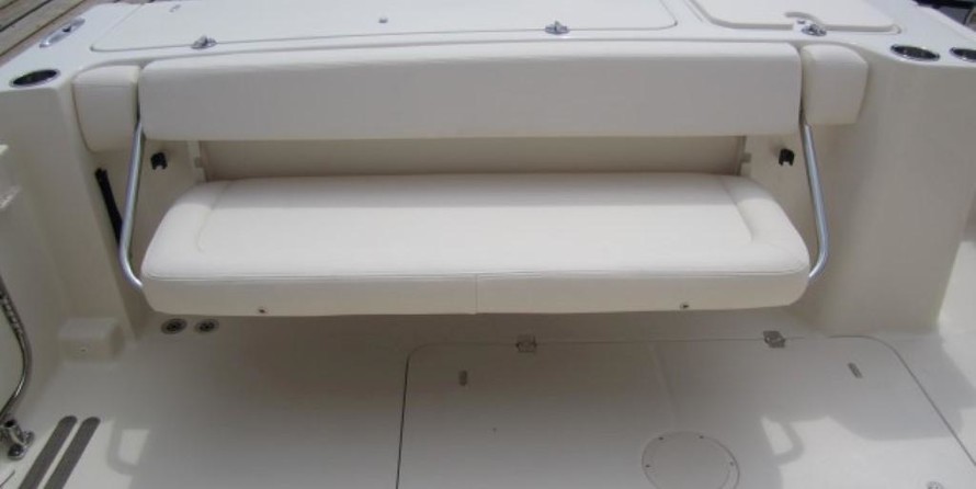 Grady-White Freedom 335