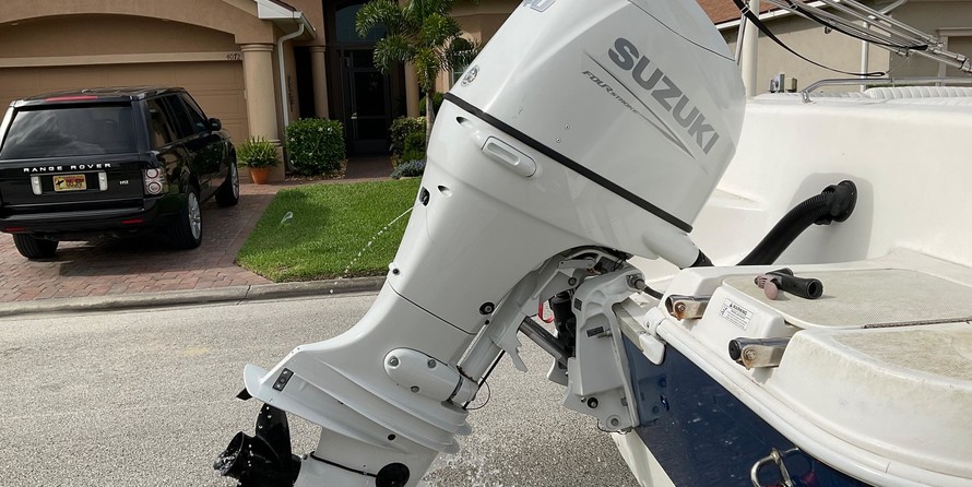 Hurricane 201 sundeck sport