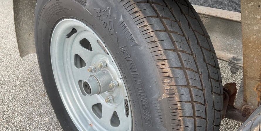 Hurricane 201 sundeck sport