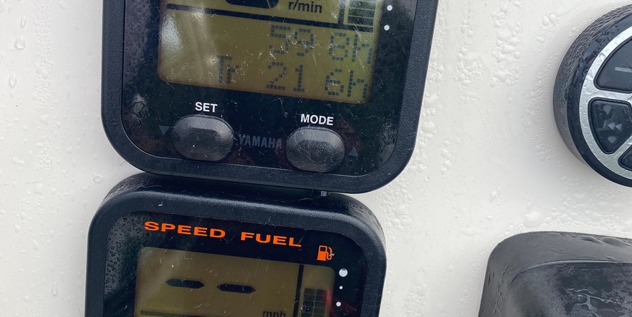 Hewes 16.9 redfisher