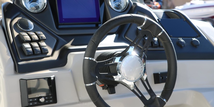 60 x 16 tri-toon passenger vessel