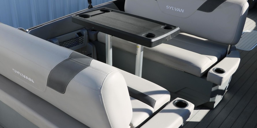 60 x 16 tri-toon passenger vessel