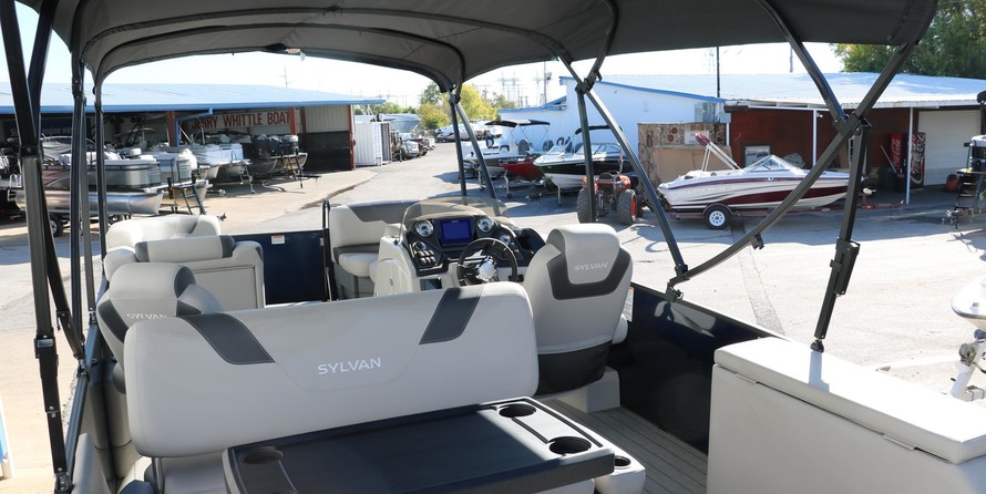 60 x 16 tri-toon passenger vessel