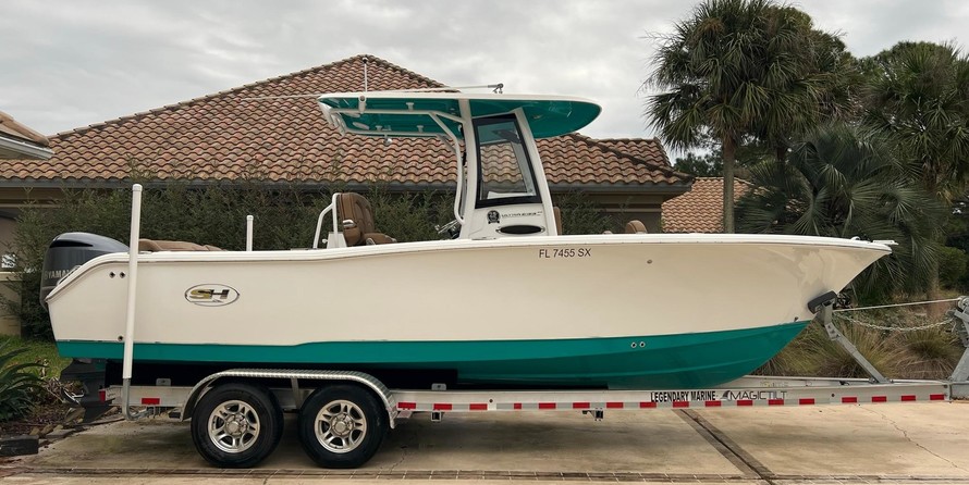 Sea Ray hunt ultra 211