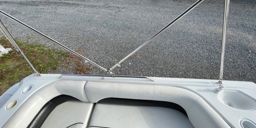 Hurricane 201 sundeck sport