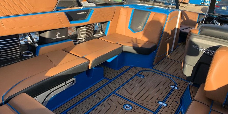 Super Air Nautique G23