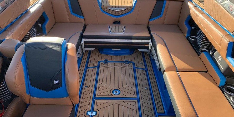 Super Air Nautique G23